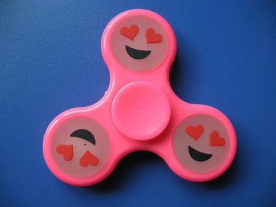 Лот: 9909695. Фото: 1. Спиннер -Спиннеры -hand spinner... Развивающие
