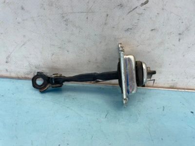 Лот: 24417907. Фото: 1. ограничитель двери Chevrolet Lacetti... Двигатель и элементы двигателя