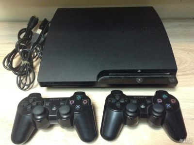 Лот: 9177505. Фото: 1. Продам игровую консоль PlayStation... Игровые приставки, консоли