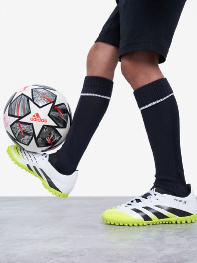 Лот: 25557004. Фото: 1. Бутсы для мальчиков Adidas Predator... Другое (одежда, обувь, галантерея)