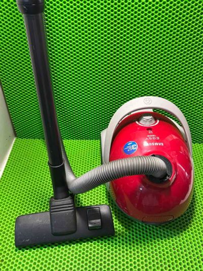 Лот: 24387393. Фото: 1. Пылесос Samsung Easy 1800w (Г2668А... Пылесосы, паровые швабры