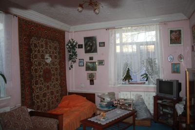 Лот: 3324373. Фото: 1. Продам 2-х комнатную сталинку... Квартиры, студии
