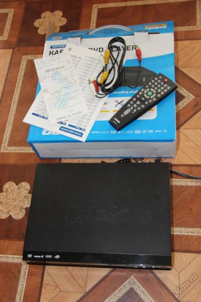 Лот: 5873150. Фото: 1. DVD плеер BBK + Караоке. DVD, Blu-Ray плееры