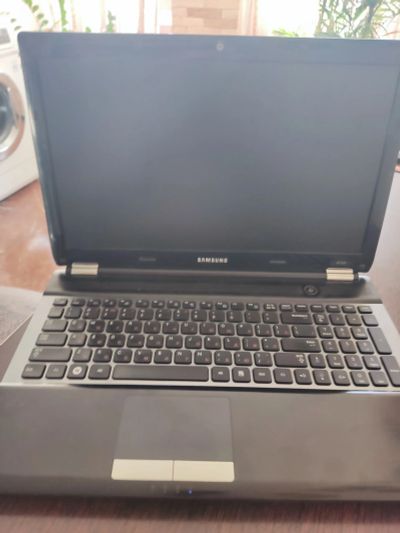 Лот: 25342792. Фото: 1. Ноутбук Samsung. Ноутбуки