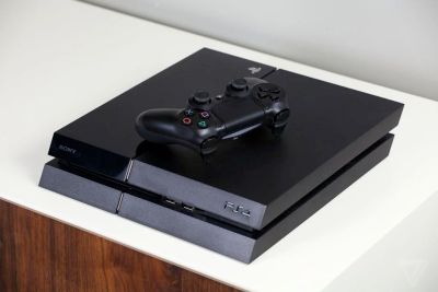 Лот: 10691732. Фото: 1. PS4. Игровые приставки, консоли
