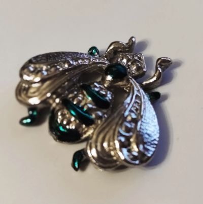 Лот: 23232467. Фото: 1. Брошь Мушка. Броши