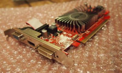 Лот: 4257331. Фото: 1. ASUS Radeon HD 5450 650Mhz PCI-E... Видеокарты