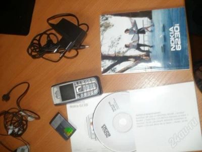 Лот: 1957092. Фото: 1. телефон Nokia 6230i рабочий+ наушники... Кнопочные мобильные телефоны