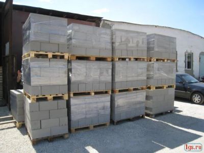 Лот: 4168772. Фото: 1. Блок шлакоблок 20х20х40. Блоки, кирпич, брусчатка