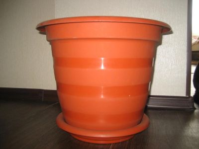 Лот: 3204147. Фото: 1. Горшок/кашпо под цветок пластик... Вазы