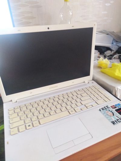 Лот: 16705335. Фото: 1. Ноутбук samsung np370r5e. Ноутбуки