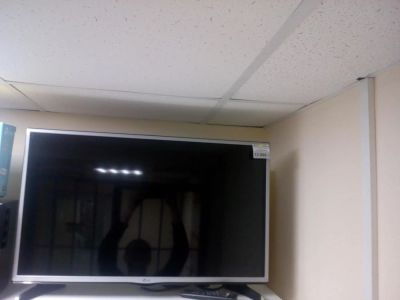 Лот: 10906573. Фото: 1. телевизор LG 32LF620U 2017 не... Телевизоры