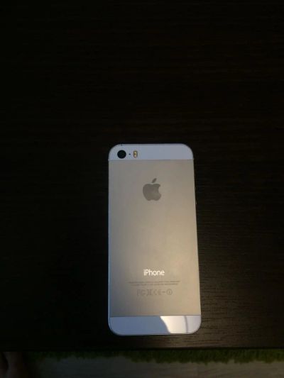 Лот: 4725793. Фото: 1. Iphone 5S16gb. Смартфоны