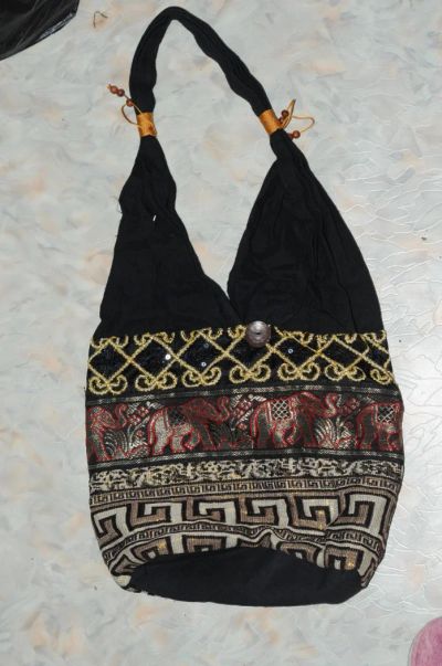 Лот: 7754611. Фото: 1. Сумочка из Тайланда. Сумки