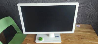 Лот: 21143035. Фото: 1. Монитор benq v2400 eco. ЖК-мониторы