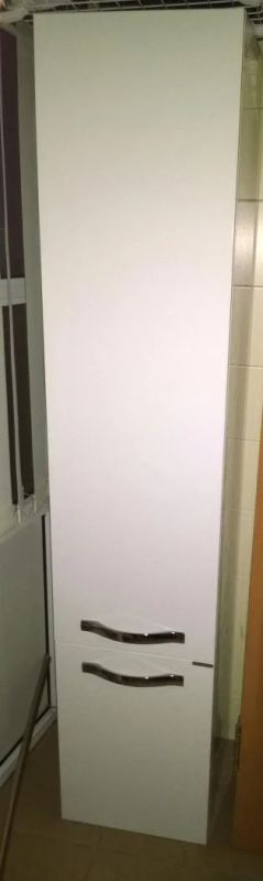 Лот: 6977783. Фото: 1. Шкаф-колонна для ванной подвесная... Мебель для ванной комнаты
