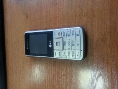Лот: 4700375. Фото: 1. lg a155. Кнопочные мобильные телефоны