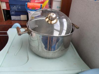 Лот: 9623245. Фото: 1. кастрюля с крышкой, где-то л.4-5. Кастрюли