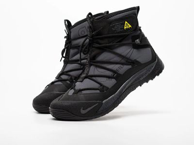 Лот: 21023744. Фото: 1. Зимние Кроссовки Nike ACG Air... Кеды, кроссовки, слипоны
