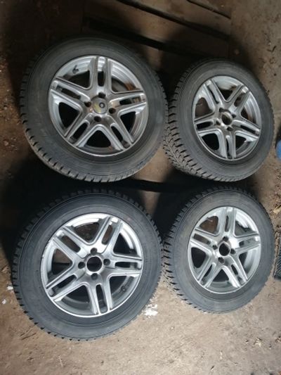 Лот: 15150692. Фото: 1. Зимние колеса dunlop 4х98 185... Шины