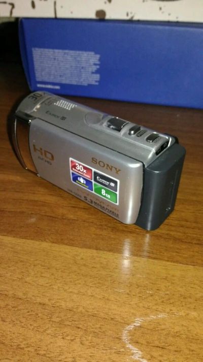 Лот: 9393985. Фото: 1. Видеокамера Sony HDR-cx210. Видеокамеры