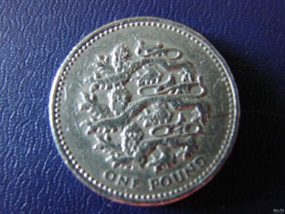 Лот: 5567846. Фото: 1. 1 фунт 2002, Соединённое Королевство... Великобритания и острова