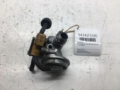 Лот: 20386957. Фото: 1. Клапан EGR Mercedes-Benz E-Class... Двигатель и элементы двигателя