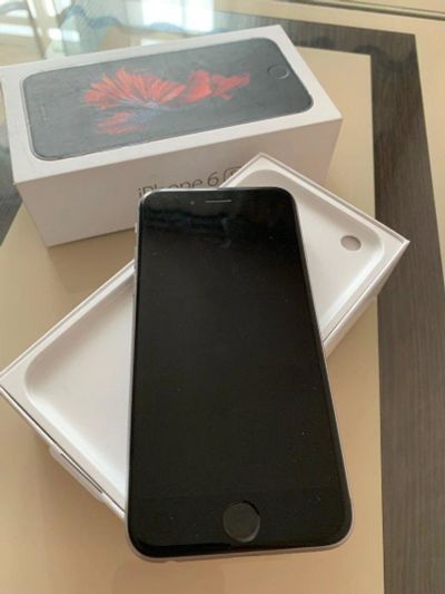 Лот: 14181204. Фото: 1. Iphone 6s 32Gb в отличном состоянии. Смартфоны