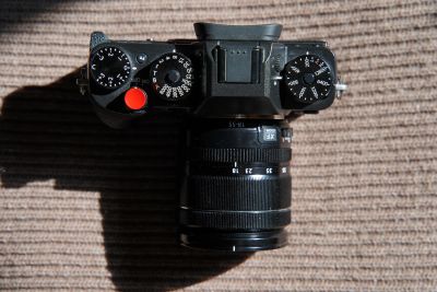 Лот: 11896349. Фото: 1. Fujifilm x-t2 kit (fujinon 18-55... Цифровые компактные
