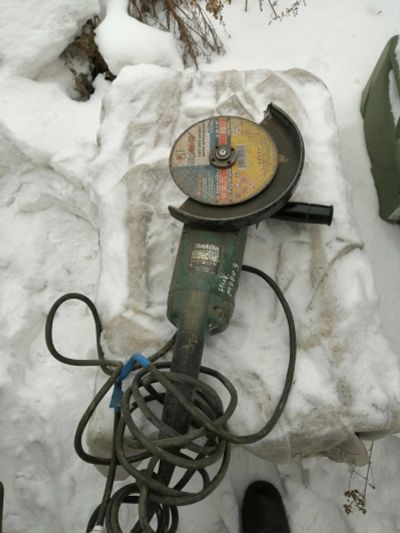 Лот: 18682144. Фото: 1. Болгарка Makita GA9020S. Электроинструмент