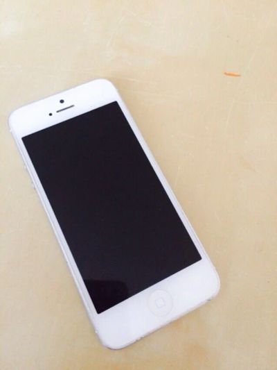 Лот: 6577913. Фото: 1. Продам iPhone 5 16gb. Смартфоны