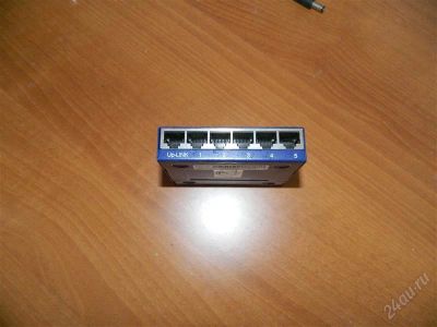 Лот: 2637937. Фото: 1. 5-портовый 10/100 Мб/с Fast Ethernet... Другое (сетевые устройства)
