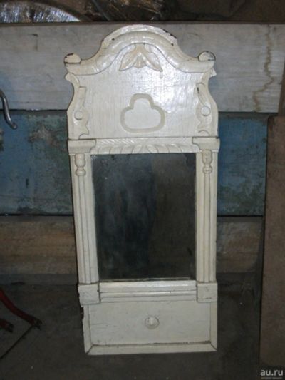 Лот: 15105698. Фото: 1. Зеркало старое в деревянной фигурной... Предметы интерьера и быта