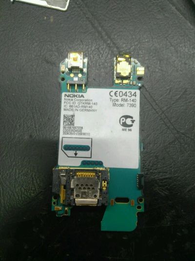 Лот: 12426399. Фото: 1. Основная плата рабочая Nokia 7390... Микросхемы и платы