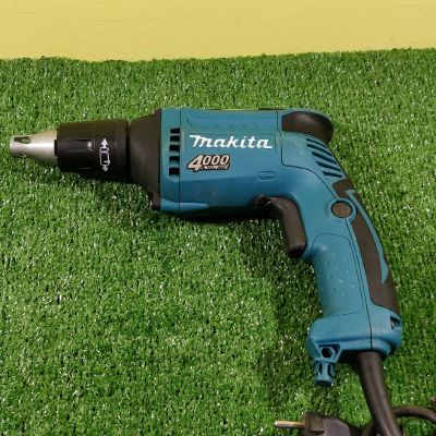 Лот: 18066884. Фото: 1. Шуруповерт Makita FS4000, 570... Электроинструмент