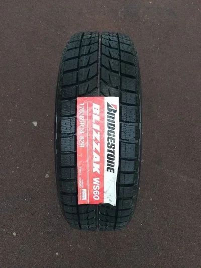 Лот: 16344763. Фото: 1. Липучка 1 шина новая Bridgestone... Шины