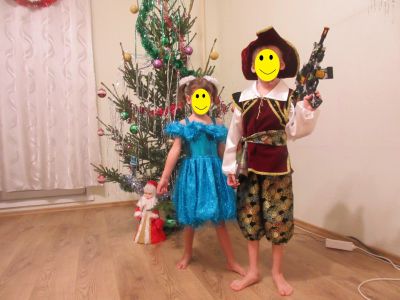 Лот: 12700321. Фото: 1. Новогоднее платье для девочки... Детские карнавальные, праздничные костюмы