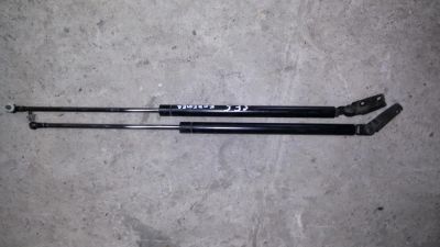 Лот: 5049317. Фото: 1. subaru forester sf5 амортизатор... Ходовая, подвеска, рулевое управление