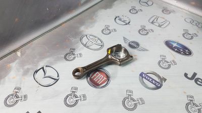 Лот: 23584115. Фото: 1. Шатун Peugeot 3008 EP6FDTM 0603... Двигатель и элементы двигателя