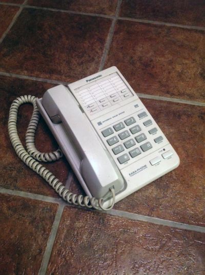 Лот: 8760311. Фото: 1. Телефон Panasonic. Проводные телефоны