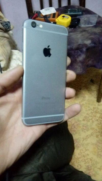 Лот: 12605382. Фото: 1. Iphone 6 16gb space gray Рст продам. Смартфоны