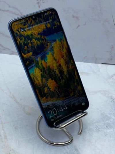Лот: 21439817. Фото: 1. Смартфон Honor 10 Lite, 3/64 гб... Смартфоны