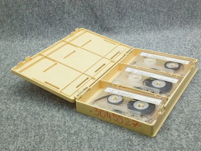 Лот: 25837880. Фото: 1. 3 Винтажные Аудиокассеты для записи... Плееры