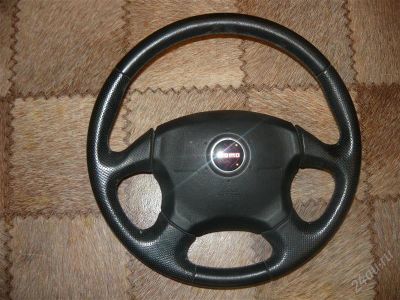 Лот: 2761611. Фото: 1. Руль Subaru Forester SG5 c Японии. Салон