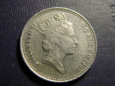 Лот: 10537131. Фото: 1. 10 пенсов 1995, Соединённое Королевство... Великобритания и острова