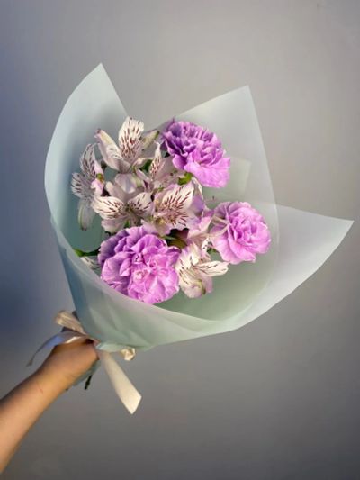 Лот: 23275012. Фото: 1. Букет-комплимент быстрые торги. Свежие цветы