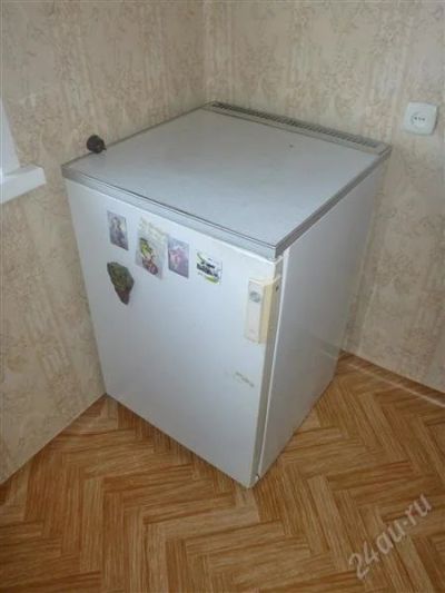 Лот: 2415396. Фото: 1. Холодильник Бирюса-8. Холодильники, морозильные камеры