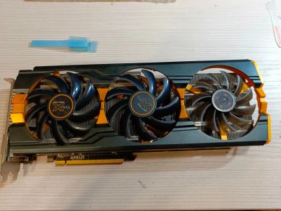 Лот: 21544862. Фото: 1. Видеокарта R9 290 состояние на... Видеокарты