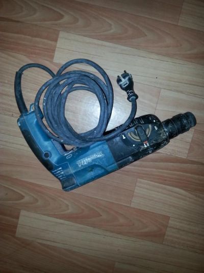 Лот: 6720839. Фото: 1. Перфоратор Makita 2450 (неисправен... Запчасти