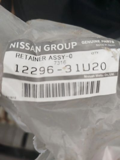 Лот: 25768069. Фото: 1. Сальник коленвала Nissan 12296-31U20. Двигатель и элементы двигателя